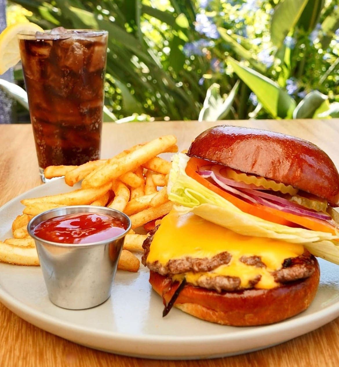 Cali smash burger at iJava Cafe, San Jose